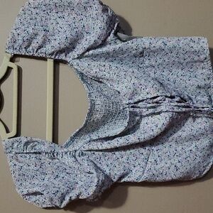 Crop top size large